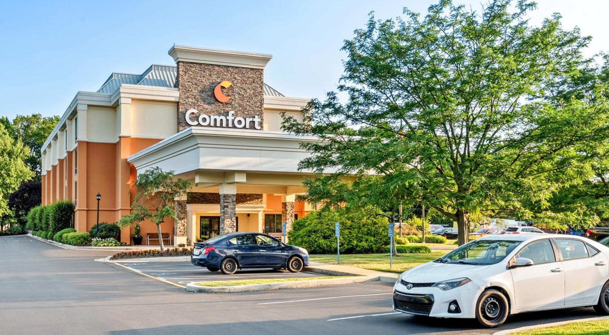 Comfort Inn & Suites Newark - Wilmington Exterior photo